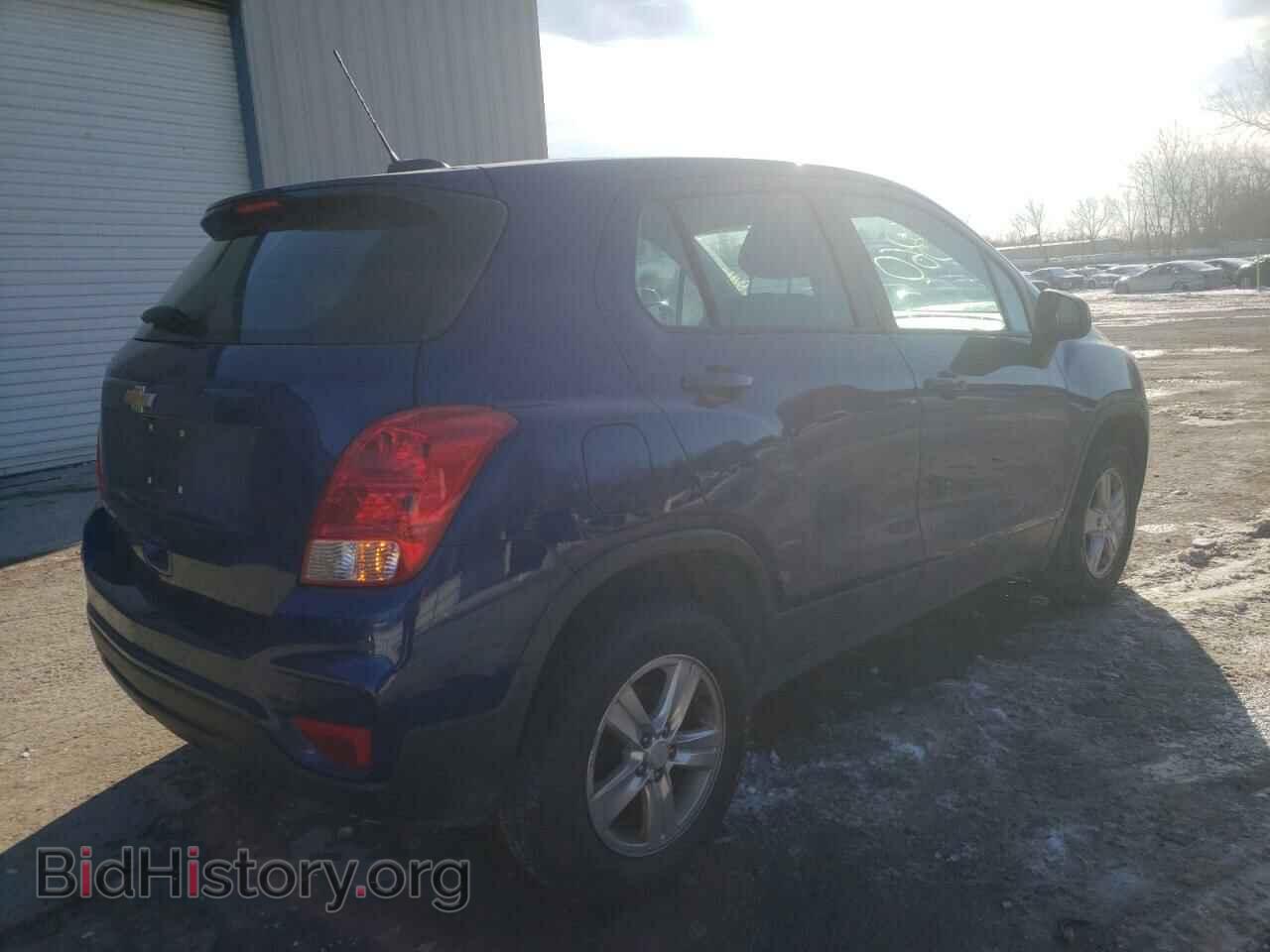 2017 CHEVROLET TRAX - VIN: 3GNCJNSBXHL210987 - Фото 4