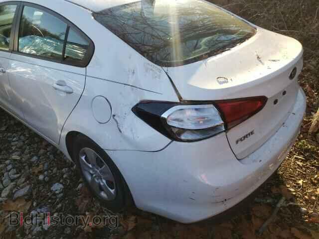 2017 KIA FORTE - VIN: 3KPFK4A78HE075832 - Фото 9