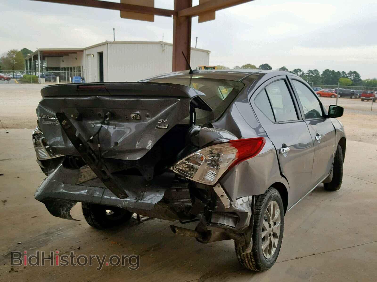 2017 NISSAN VERSA - VIN: 3N1CN7AP2HL821413 - Photo 4