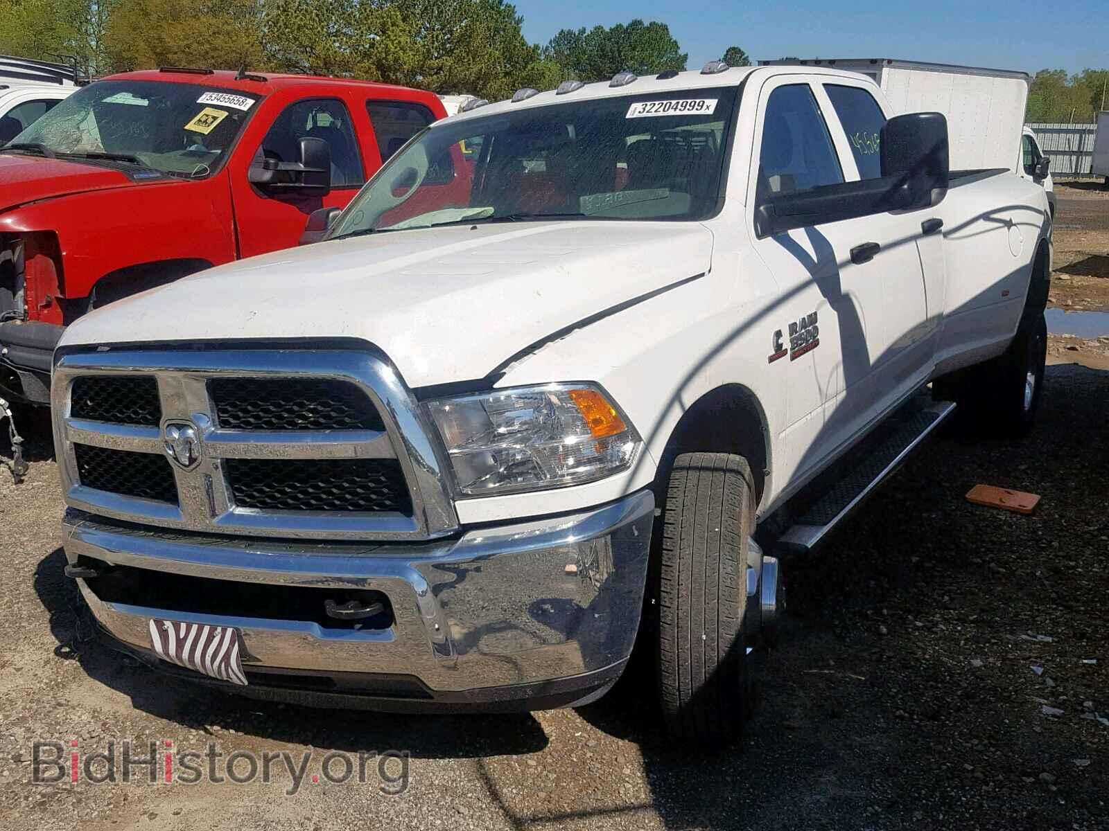 2018 RAM 3500 ST - VIN: 3C63RRGL5JG154828 - Фото 2