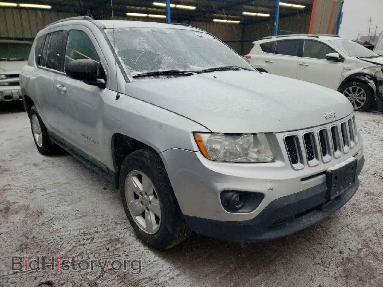 Photo 1J4NF1FB7BD148347 - JEEP COMPASS 2011