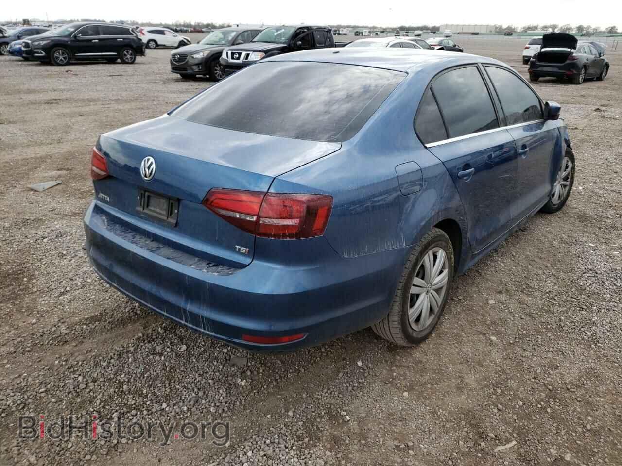 2017 VOLKSWAGEN JETTA - VIN: 3VW2B7AJ3HM328702 - Фото 4