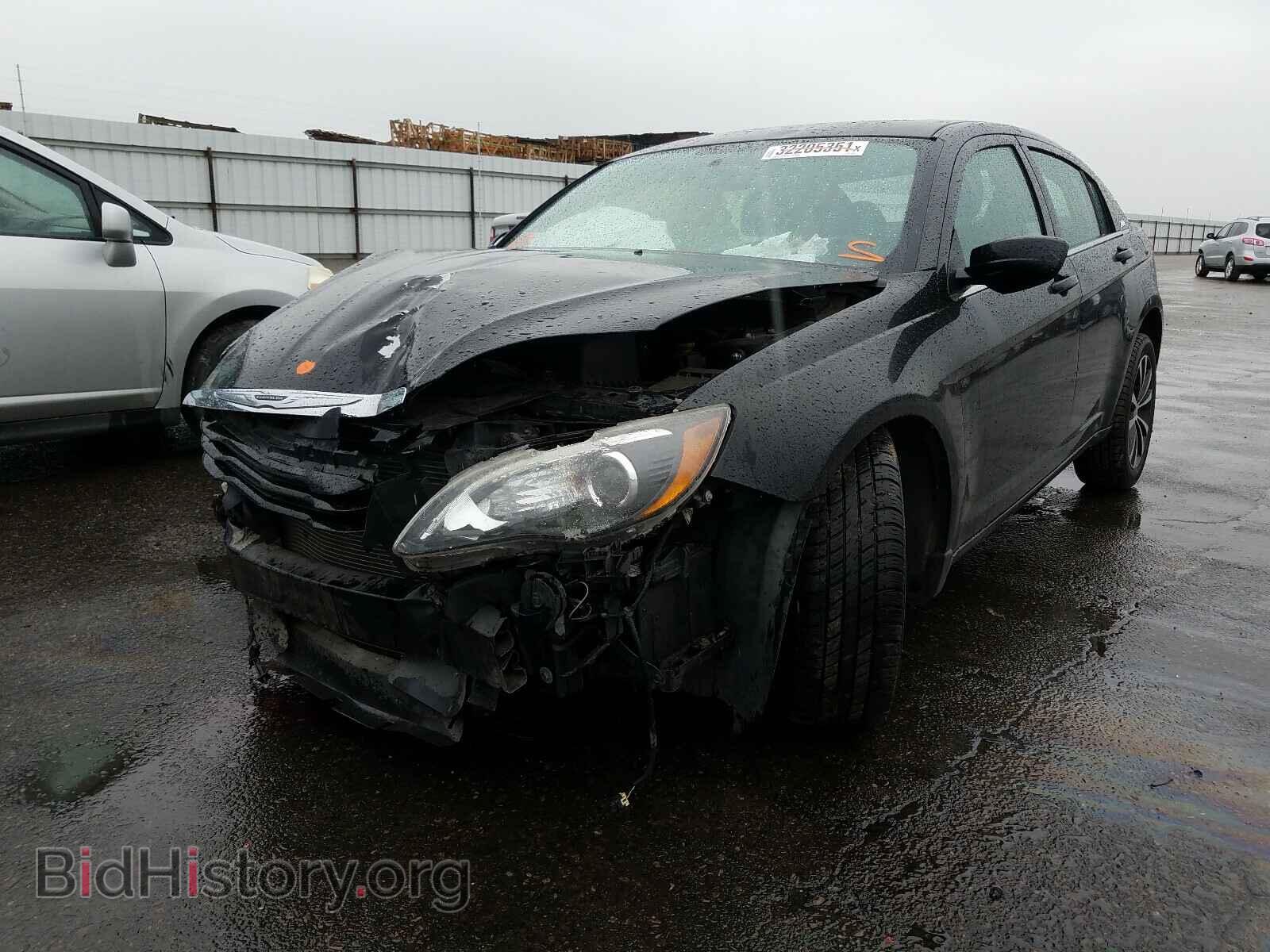 2012 CHRYSLER 200 - VIN: 1C3CCBBGXCN261187 - Фото 2