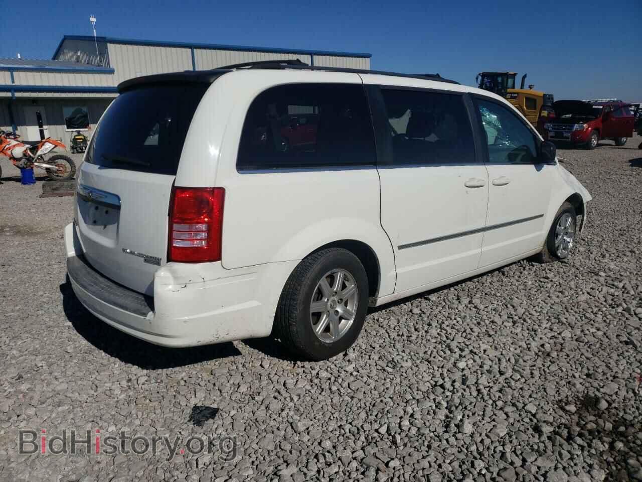 2009 CHRYSLER MINIVAN - VIN: 2A8HR54149R657789 - Фото 4