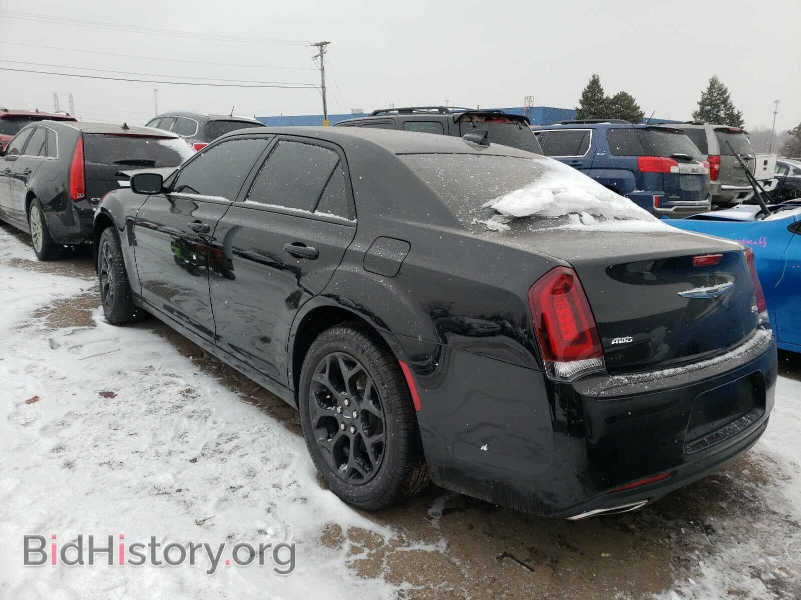 2019 CHRYSLER 300 - VIN: 2C3CCAGG3KH648626 - Фото 3