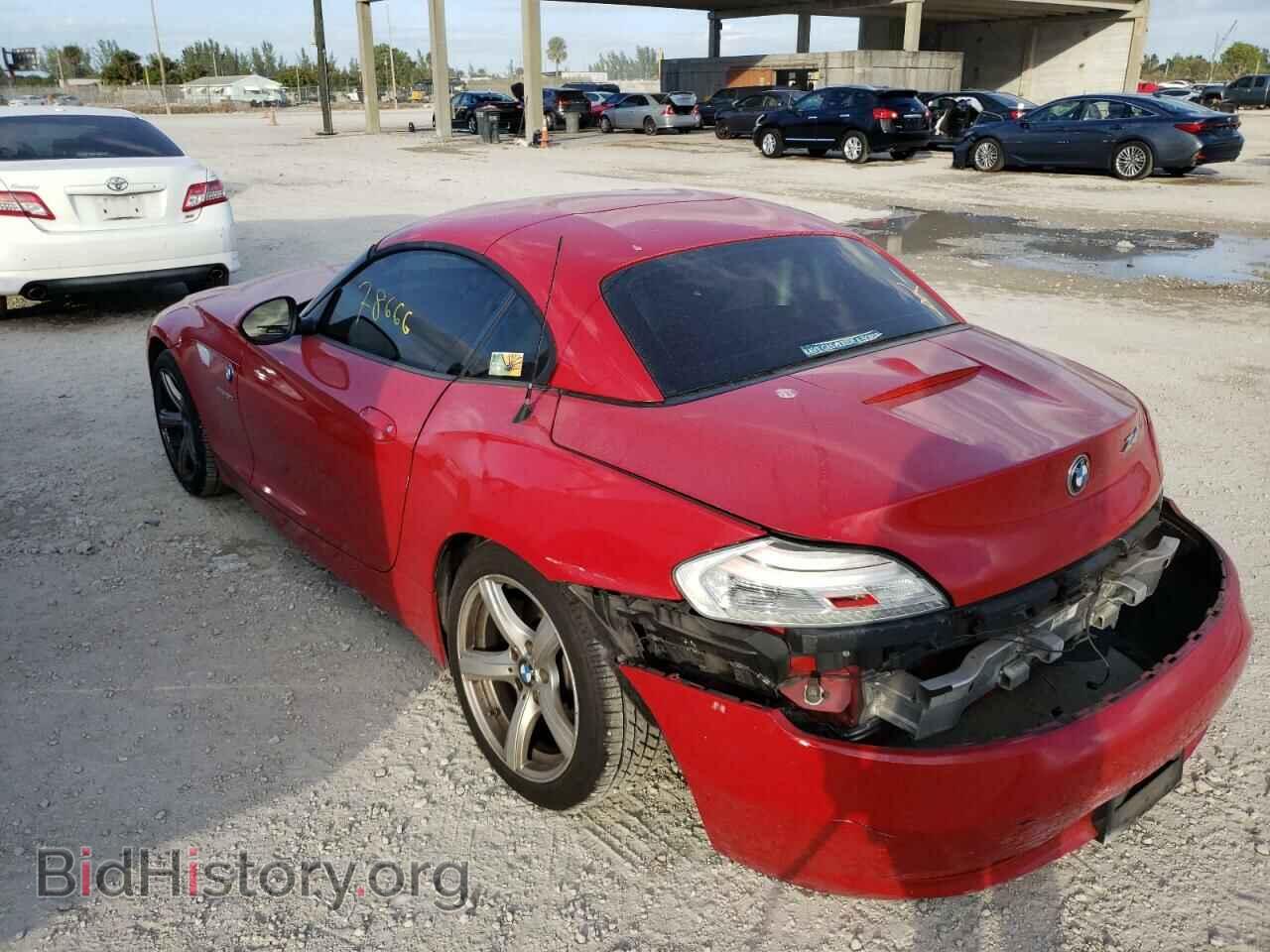 2011 BMW Z4 - VIN: WBALM5C52BE377714 - Фото 3