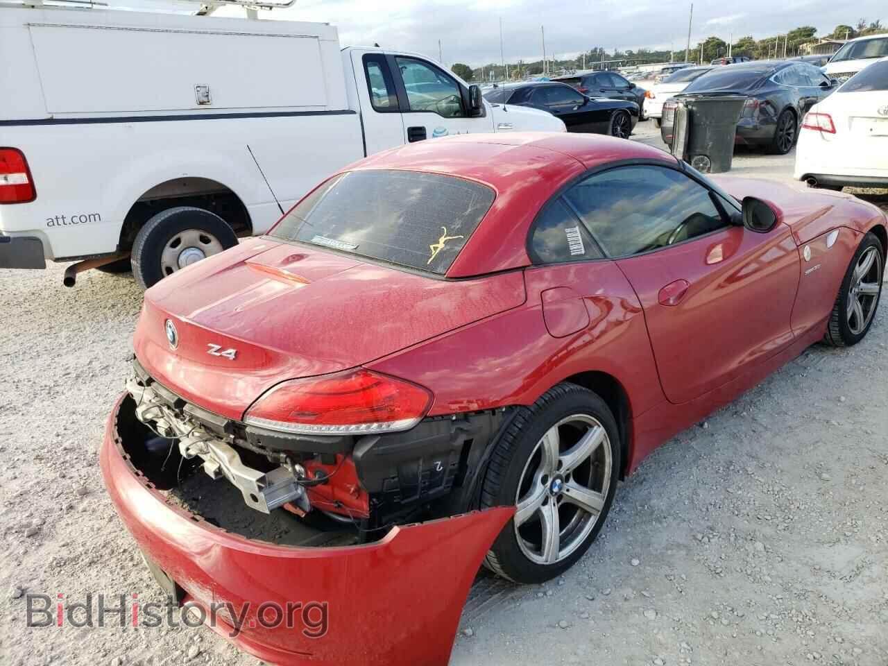 2011 BMW Z4 - VIN: WBALM5C52BE377714 - Фото 4