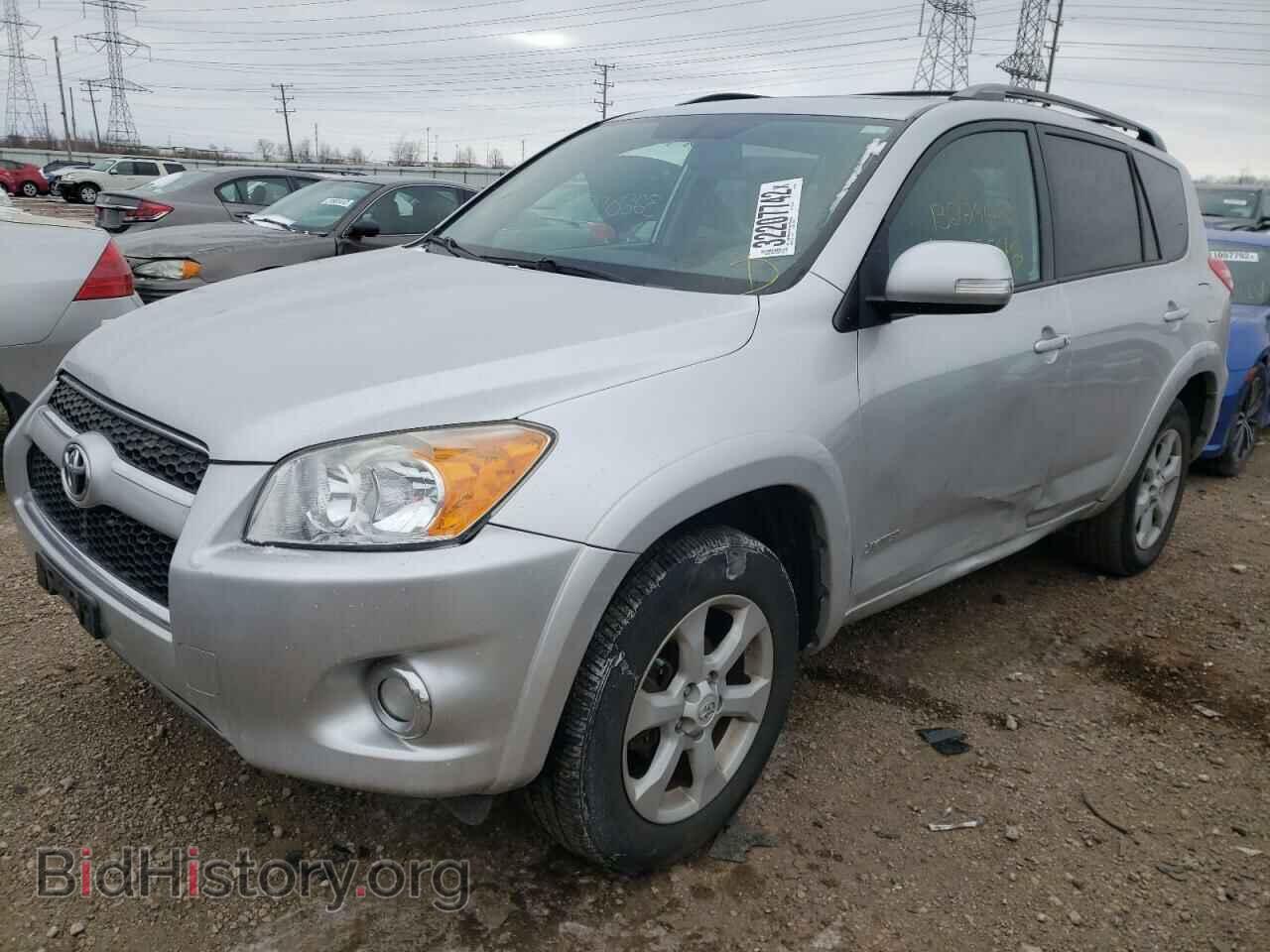 2011 TOYOTA RAV4 - VIN: 2T3DF4DV5BW094680 - Фото 2