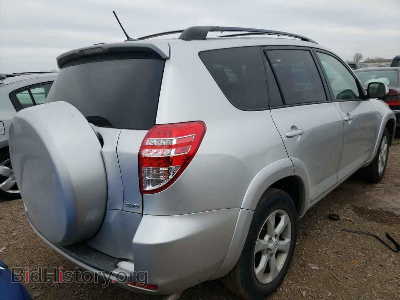 2011 TOYOTA RAV4 - VIN: 2T3DF4DV5BW094680 - Фото 4