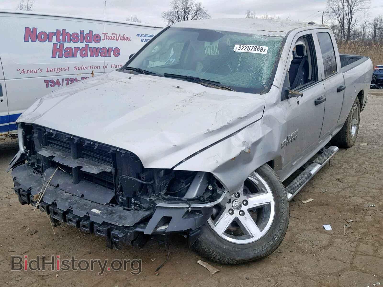 2018 RAM 1500 ST - VIN: 1C6RR6FT9JS211180 - Фото 2