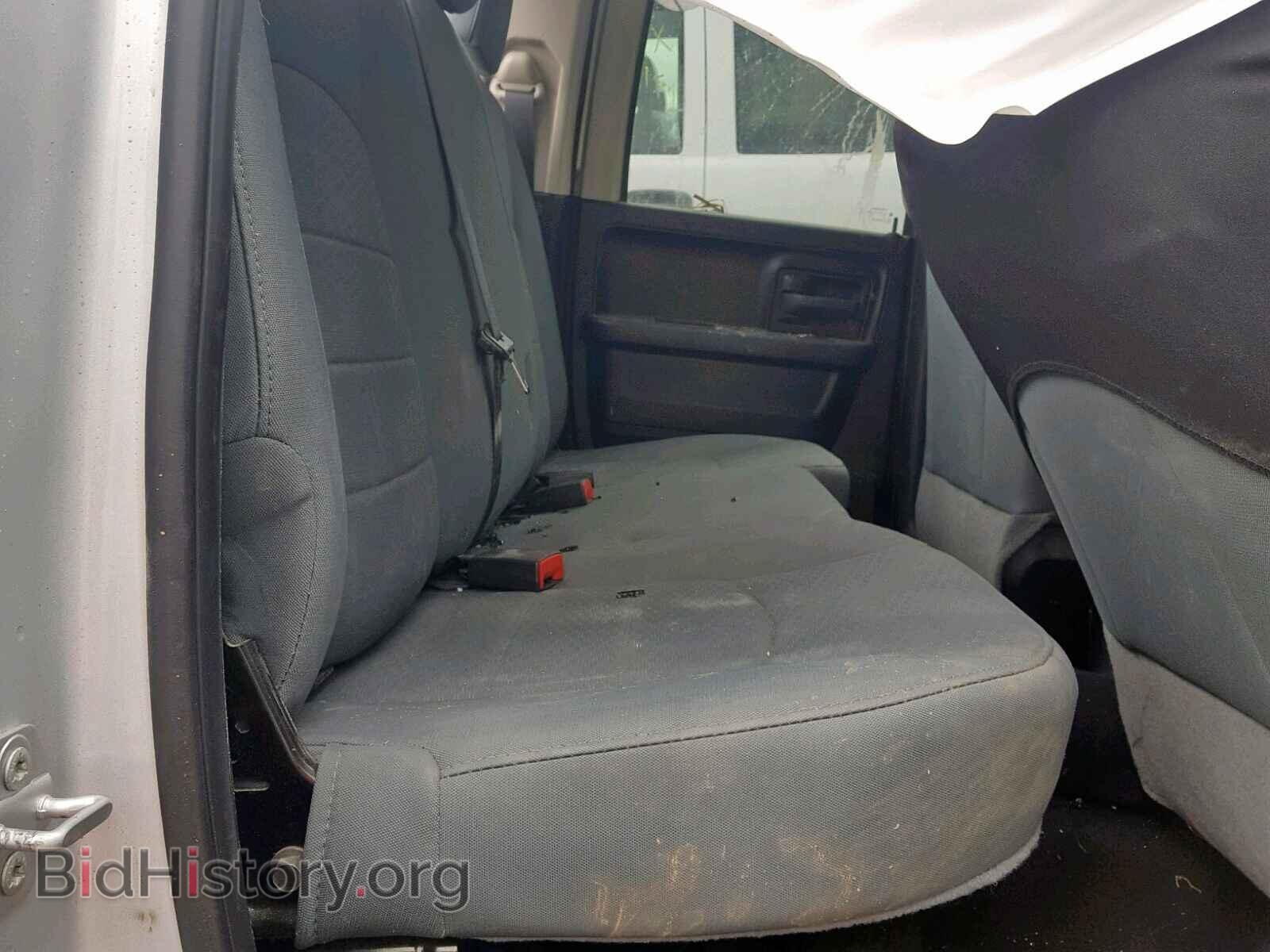 2018 RAM 1500 ST - VIN: 1C6RR6FT9JS211180 - Фото 9