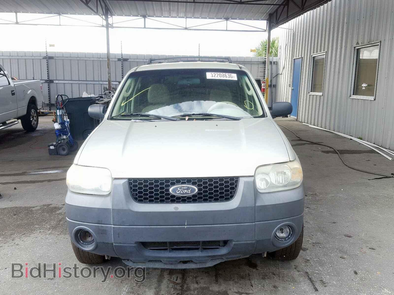 2005 FORD ESCAPE - VIN: 1FMYU93175KC43151 - Фото 9