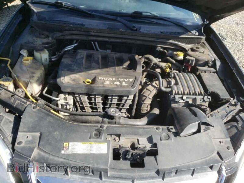 2013 Chrysler 200 (VIN 1C3CCBBB1DN656686) — photo 7 of 10