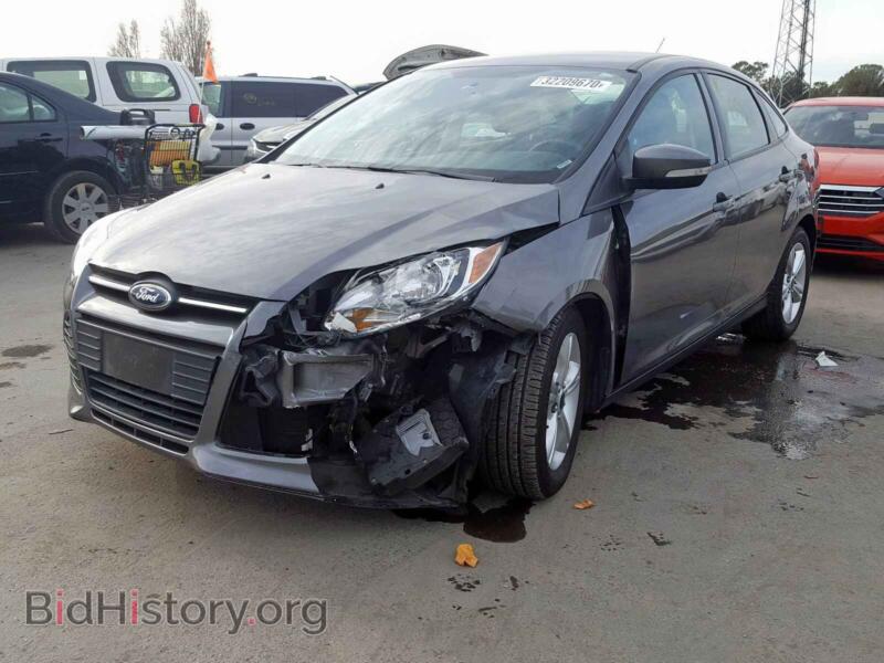 2013 Ford FOCUS (VIN 1FADP3F28DL335752) — фото 2 из 10
