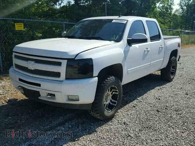 2011 CHEVROLET SILVERADO - VIN: 3GCPKSE34BG289826 - Фото 2