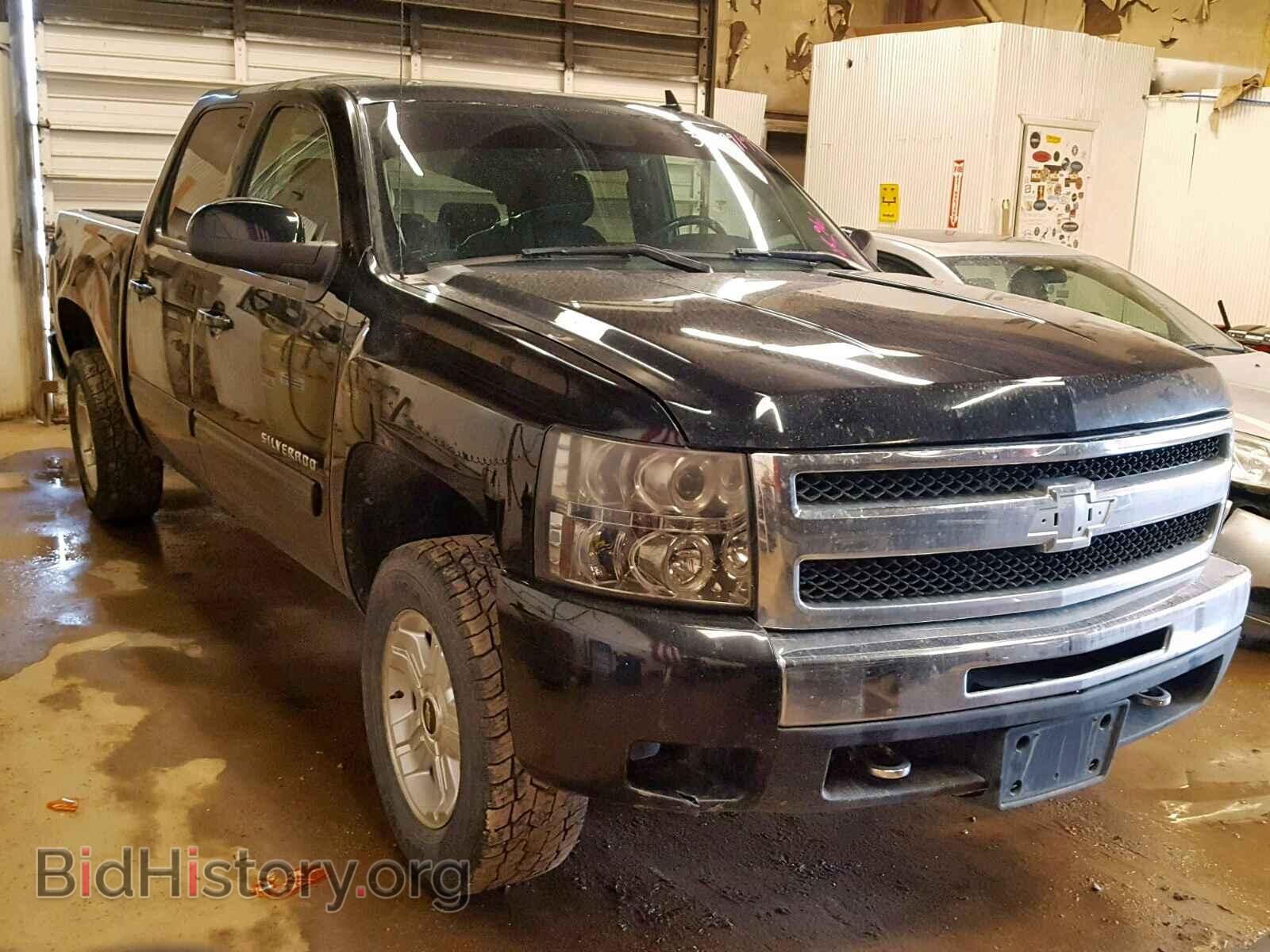 Photo 3GCPKSE25BG408961 - CHEVROLET SILVERADO 2011