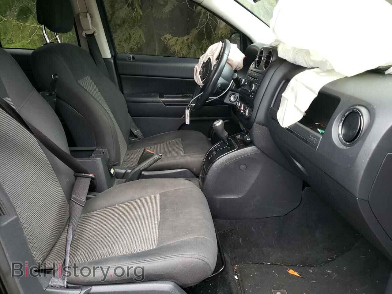 2012 JEEP COMPASS - VIN: 1C4NJDAB9CD671352 - Photo 5