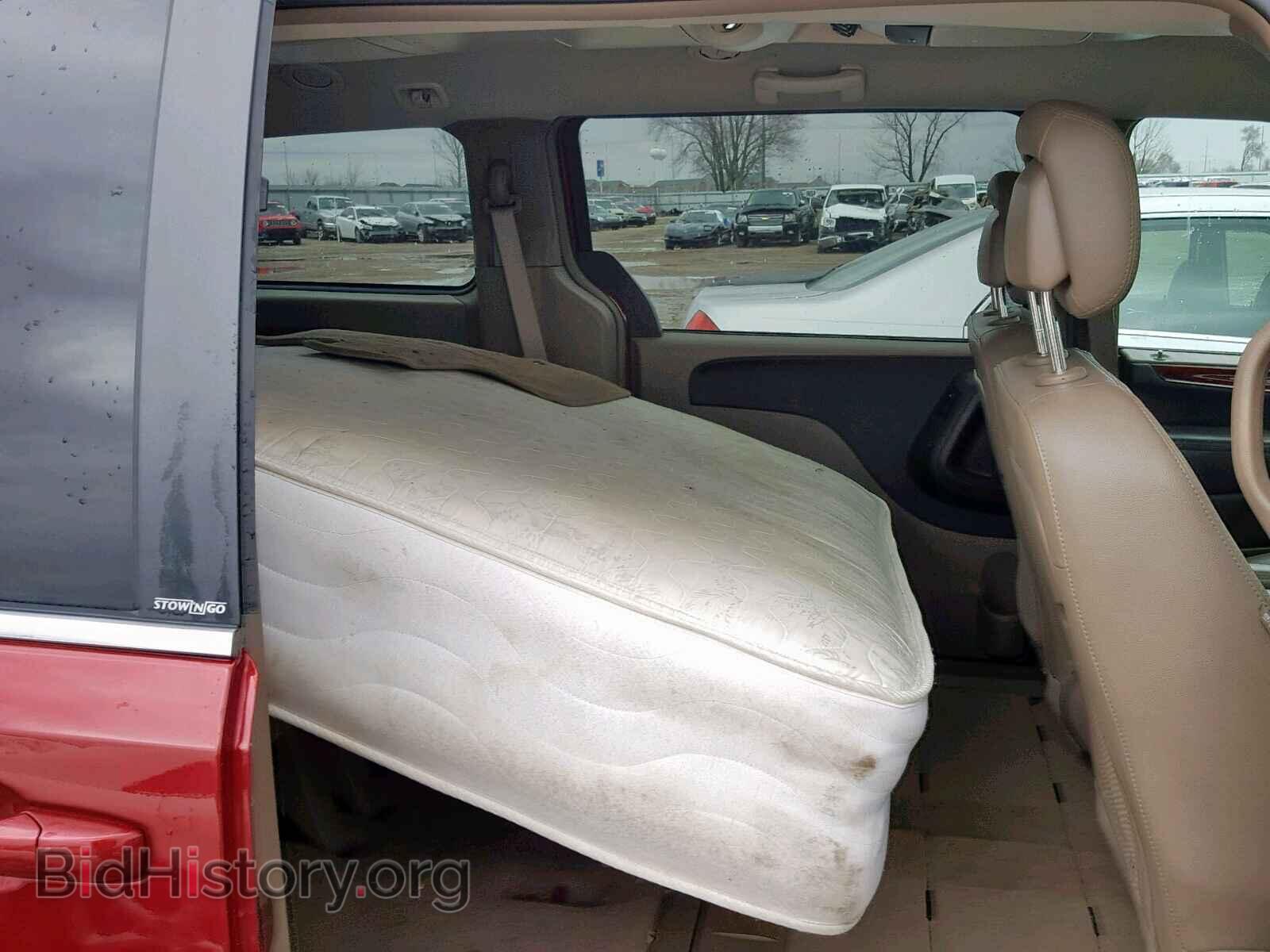 2014 CHRYSLER TOWN & COU - VIN: 2C4RC1BG0ER348442 - Фото 6
