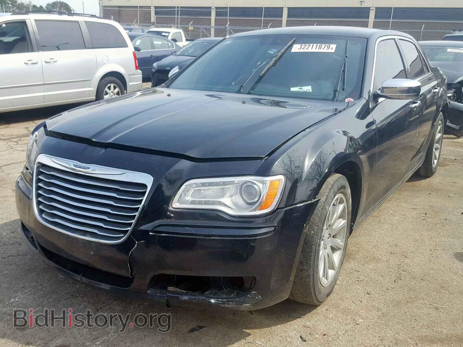 2012 CHRYSLER 300 - VIN: 2C3CCACG8CH221496 - Фото 2