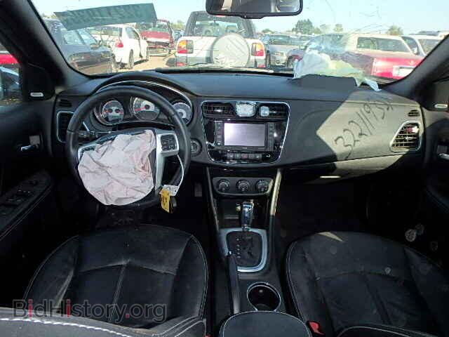 2012 CHRYSLER 200 - VIN: 1C3CCBCG5CN284763 - Фото 9