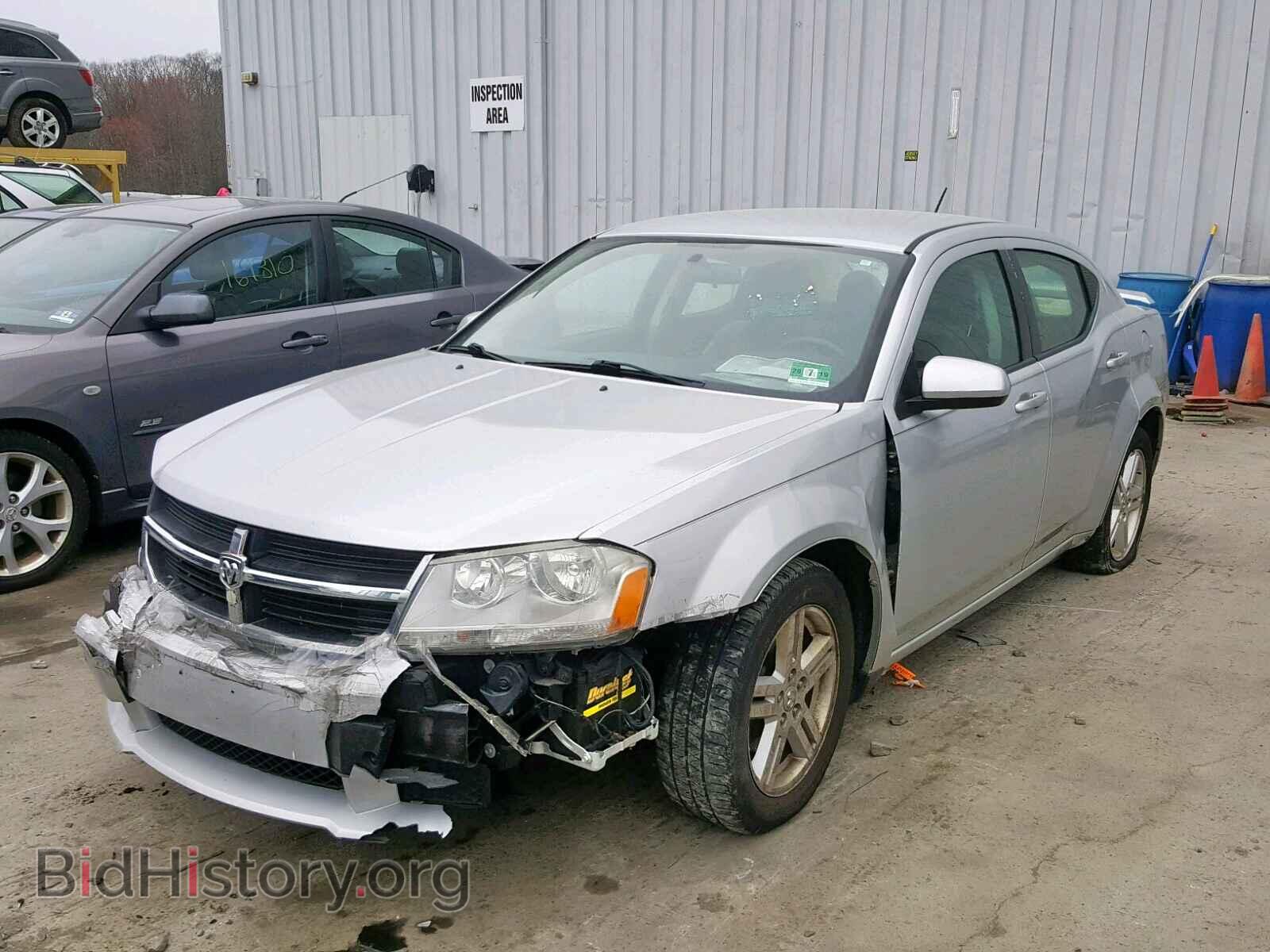 2010 DODGE AVENGER - VIN: 1B3CC5FB4AN215865 - Фото 2
