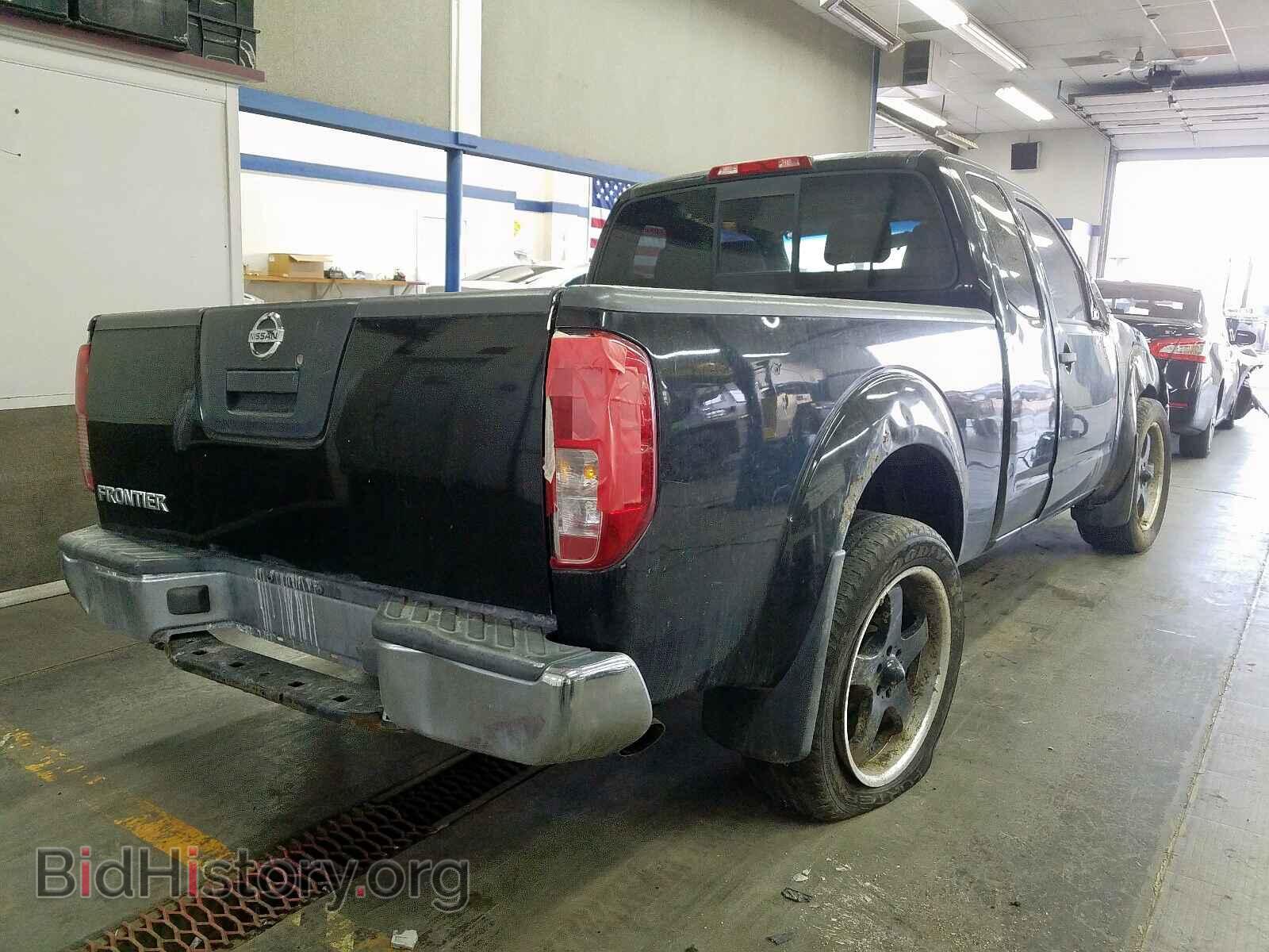 2005 NISSAN FRONTIER - VIN: 1N6AD06UX5C423609 - Фото 4