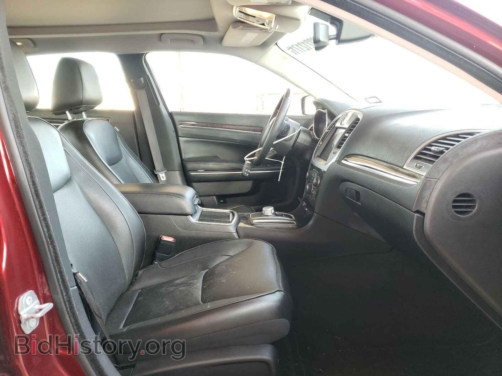 2018 CHRYSLER 300 - VIN: 2C3CCAKG8JH268297 - Фото 5