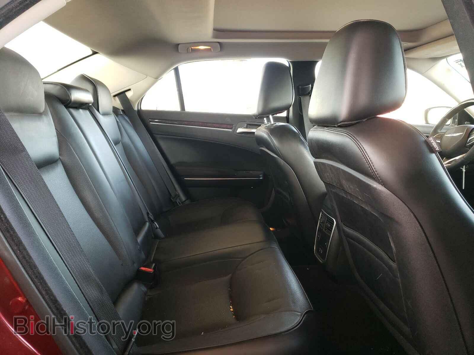 2018 CHRYSLER 300 - VIN: 2C3CCAKG8JH268297 - Фото 6