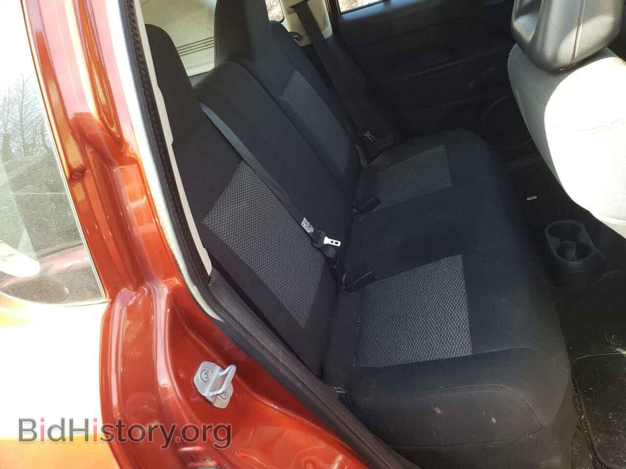 2009 JEEP COMPASS - VIN: 1J4FT47AX9D189067 - Photo 6