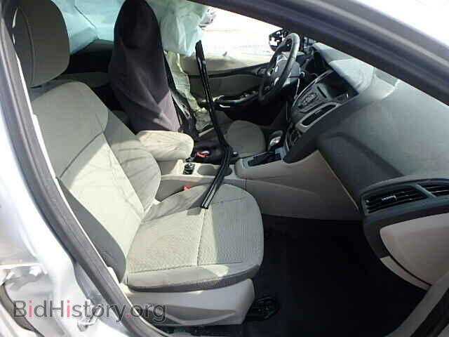 2012 FORD FOCUS - VIN: 1FAHP3F21CL125512 - Photo 5