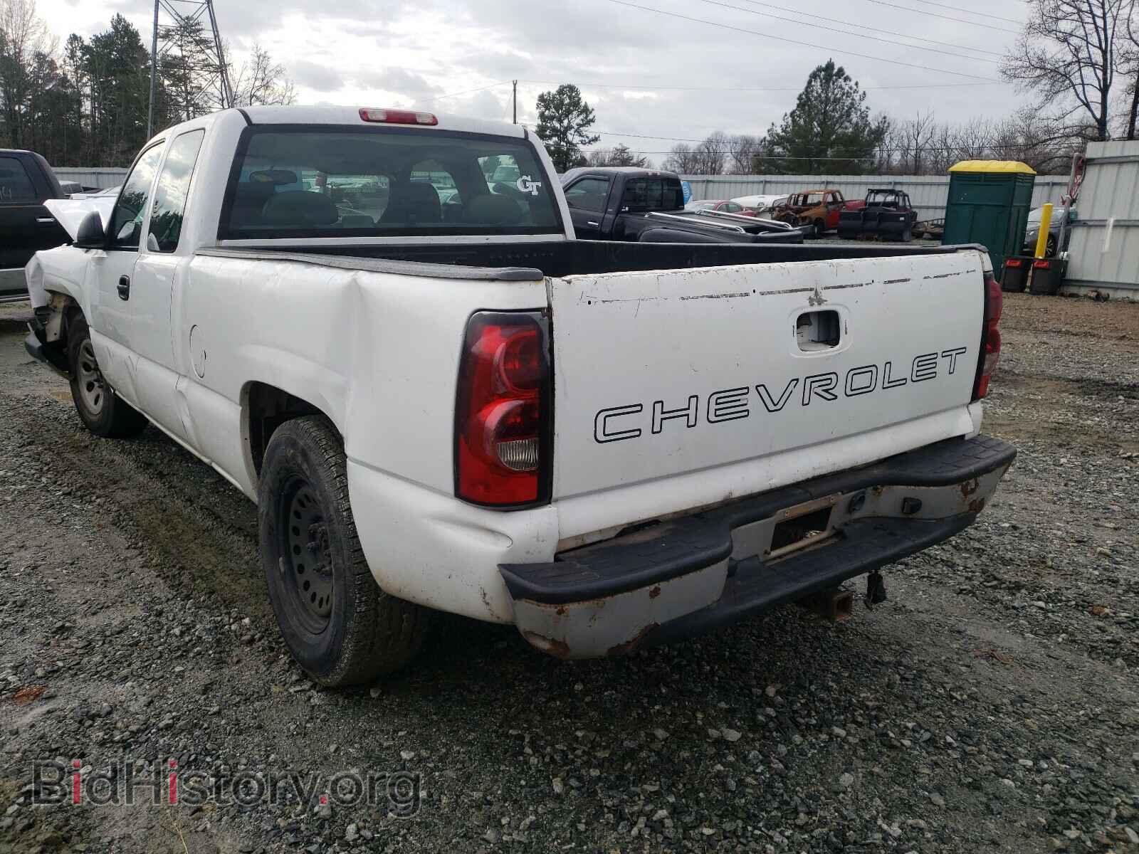 2006 CHEVROLET SILVERADO - VIN: 1GCEC19V76Z237266 - Фото 3
