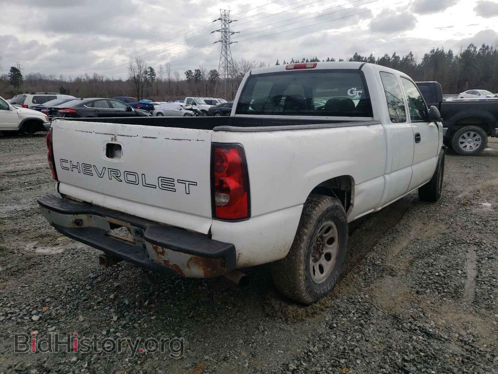2006 CHEVROLET SILVERADO - VIN: 1GCEC19V76Z237266 - Фото 4