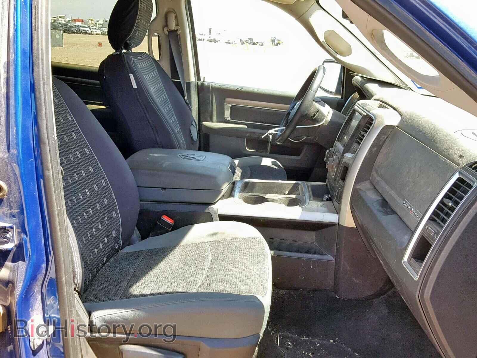 2017 RAM 1500 SLT - VIN: 3C6RR6LT7HG592372 - Фото 5