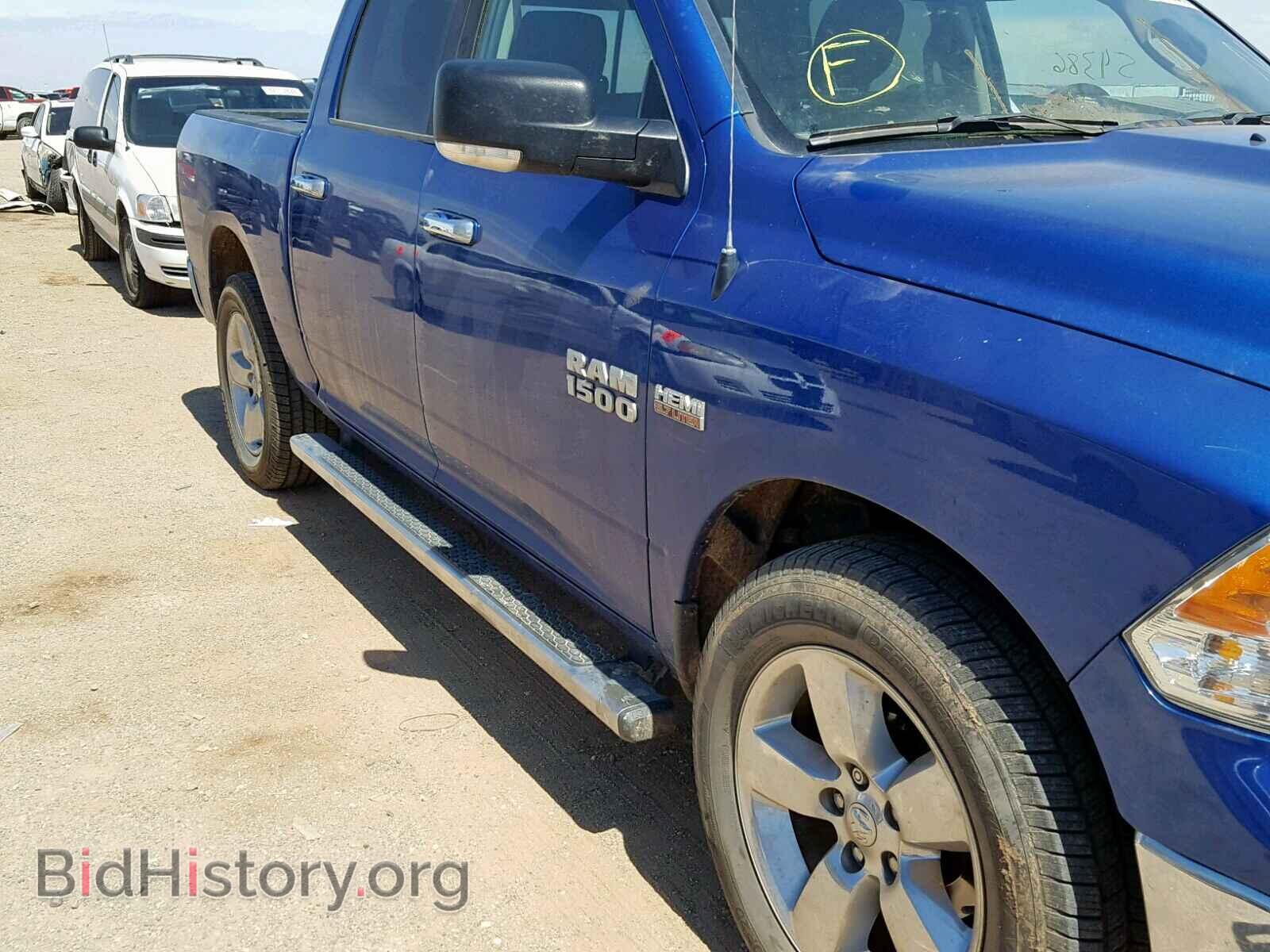 2017 RAM 1500 SLT - VIN: 3C6RR6LT7HG592372 - Фото 9
