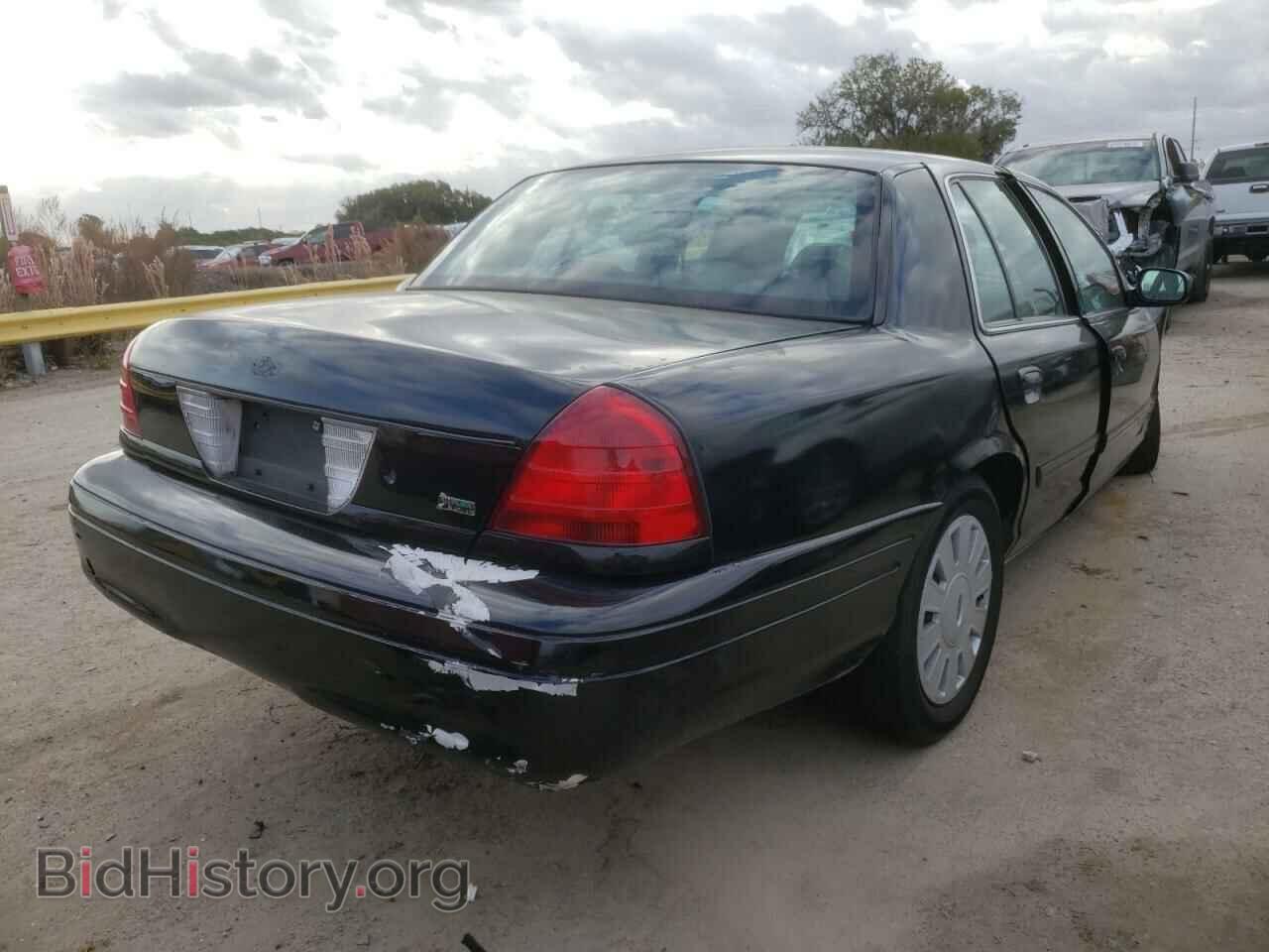 2011 FORD CROWN VIC - VIN: 2FABP7BV1BX127596 - Фото 4