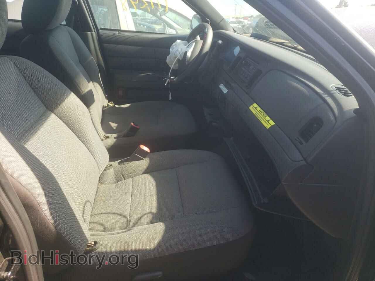 2011 FORD CROWN VIC - VIN: 2FABP7BV1BX127596 - Фото 5