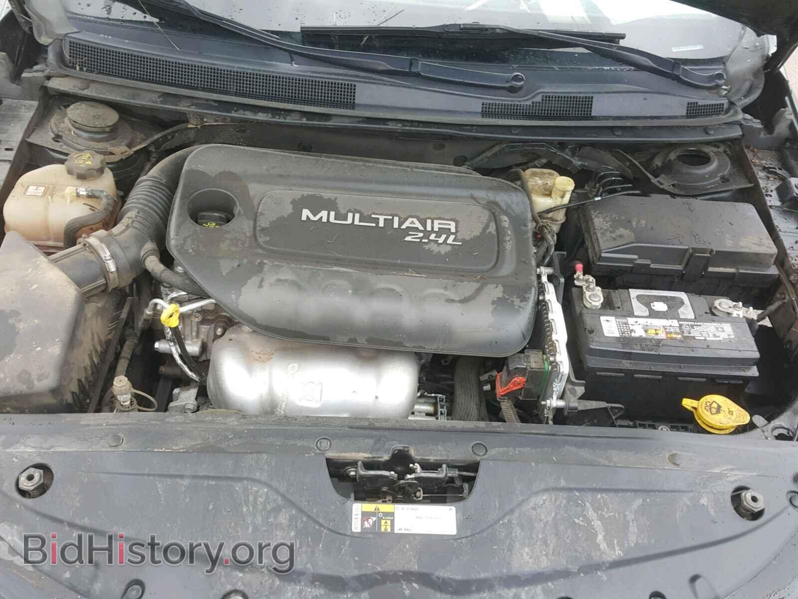 2016 CHRYSLER 200 - VIN: 1C3CCCAB1GN160475 - Photo 7