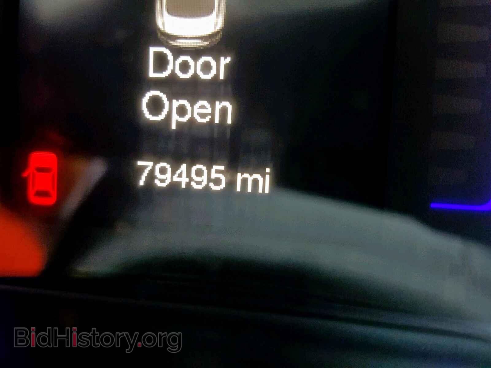 2016 CHRYSLER 200 - VIN: 1C3CCCAB1GN160475 - Photo 8