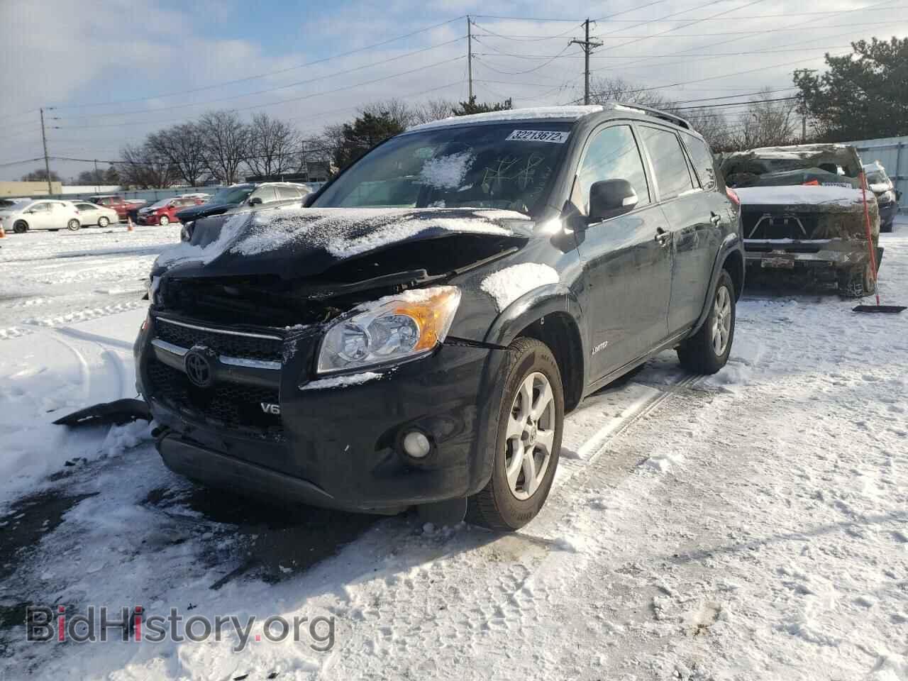 2010 TOYOTA RAV4 - VIN: JTMDK4DVXAD014703 - Фото 2