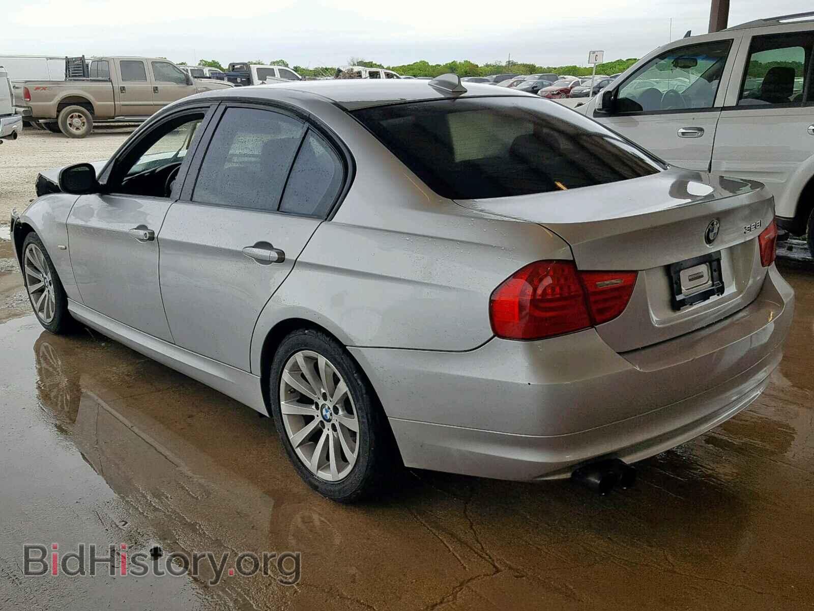 2011 BMW 328 I - VIN: WBAPH7C54BE679913 - Фото 3