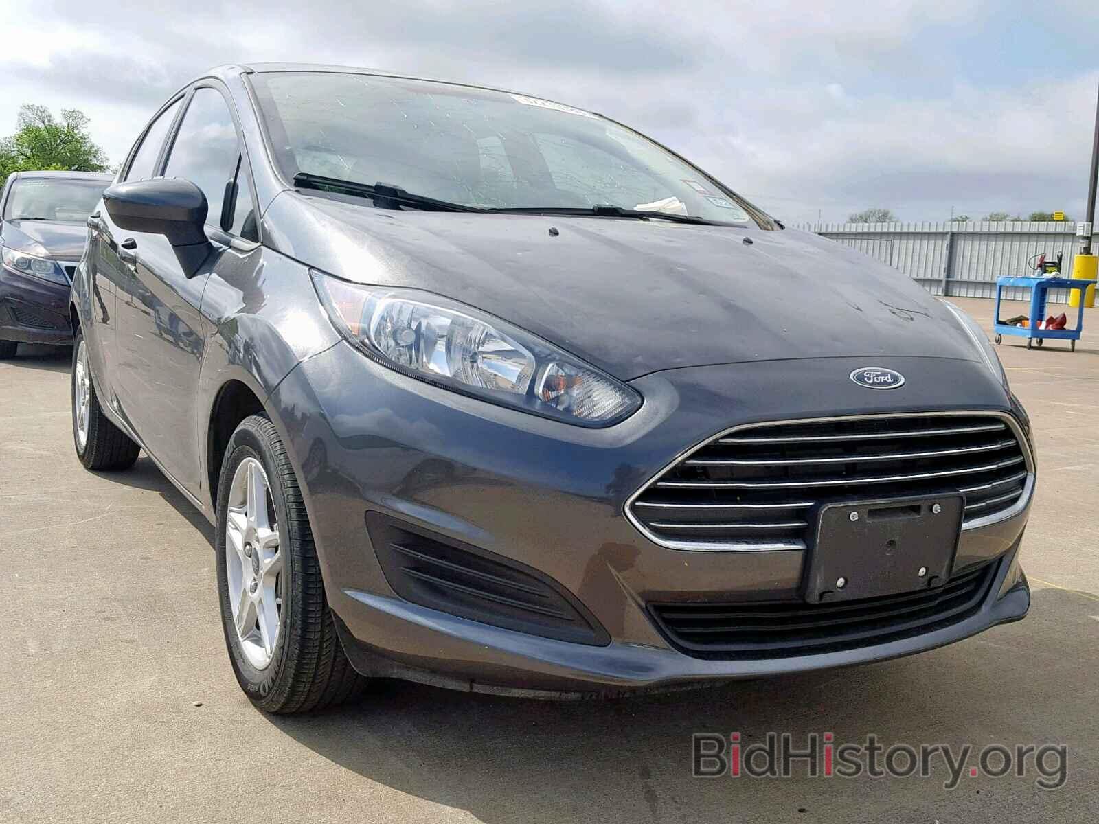 Фотография 3FADP4EJ0JM117166 - FORD FIESTA SE 2018