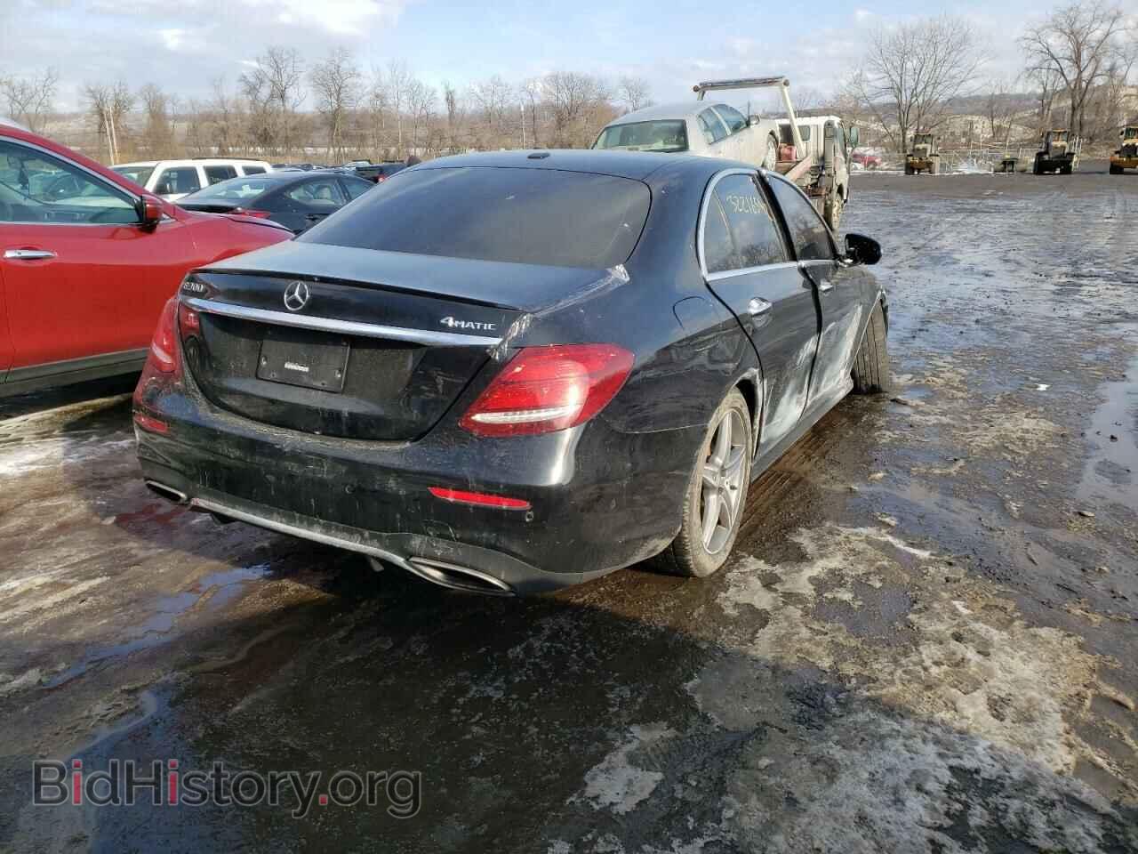 2017 MERCEDES-BENZ E-CLASS - VIN: WDDZF4KB0HA084117 - Фото 4