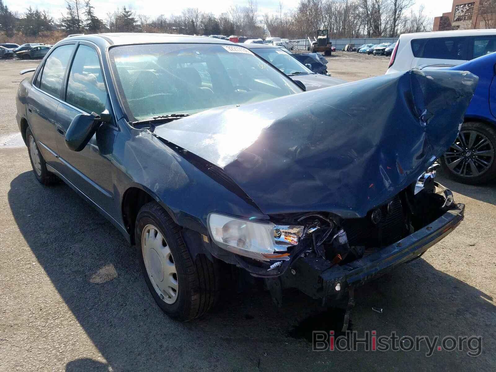 Photo 1HGCG6672XA098874 - HONDA ACCORD 1999