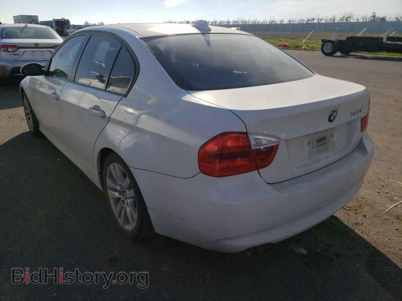 2007 BMW 3 SERIES - VIN: WBAVA33517P140164 - Фото 3