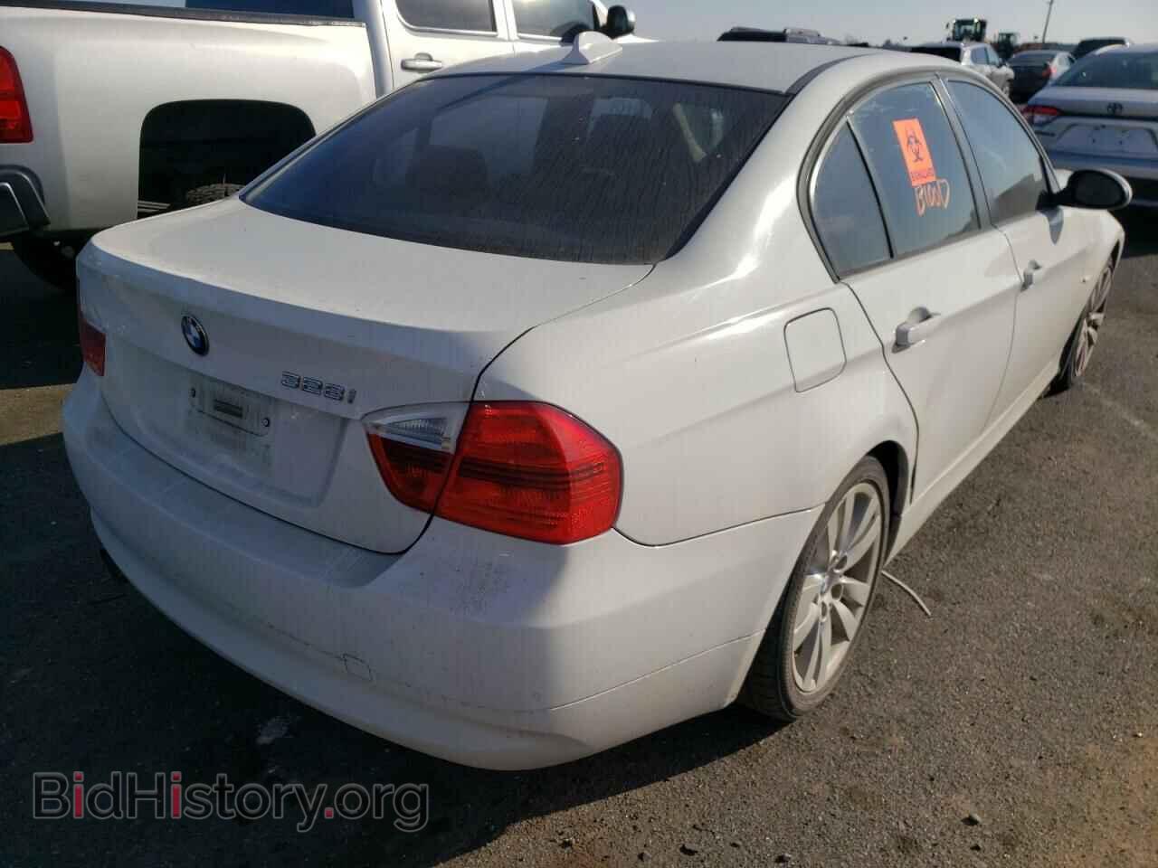 2007 BMW 3 SERIES - VIN: WBAVA33517P140164 - Фото 4