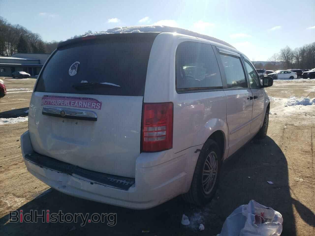 2008 CHRYSLER TOWN & C - VIN: 2A8HR44H48R841880 - Фото 4