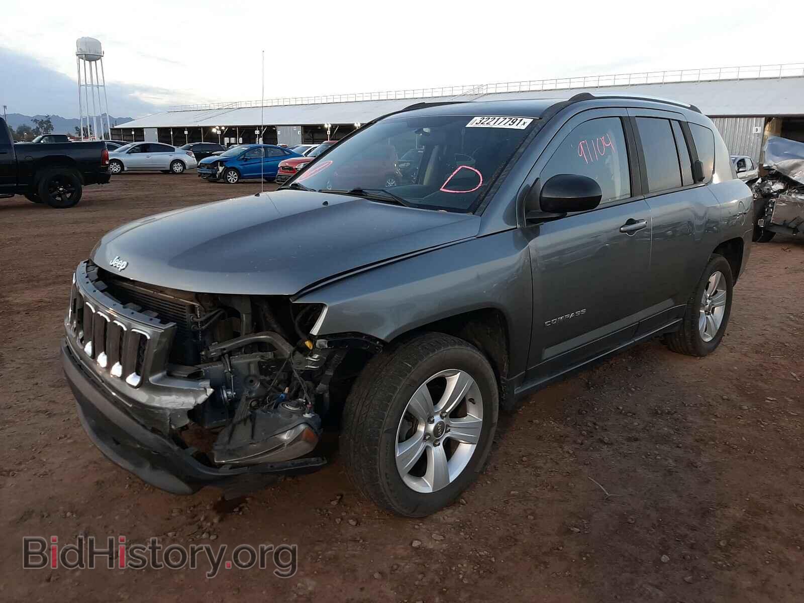 2014 JEEP COMPASS - VIN: 1C4NJDBB9ED568241 - Photo 2