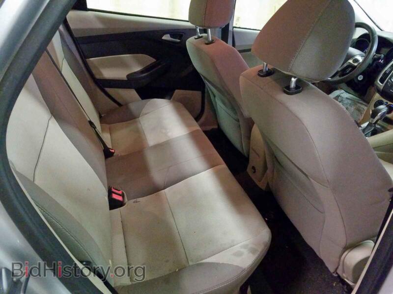 2013 Ford FOCUS (VIN 1FADP3F22DL201190) — фото 6 из 10
