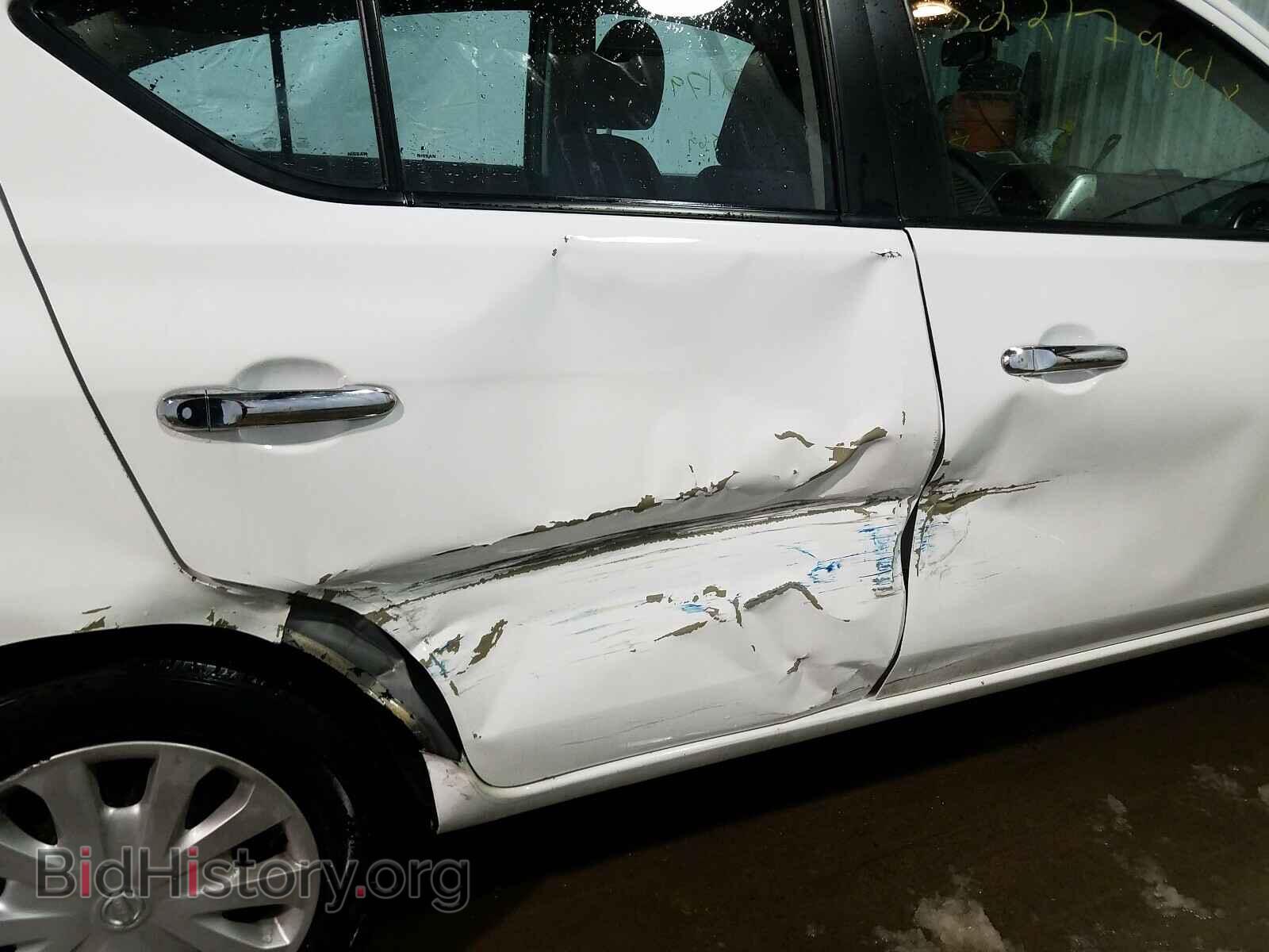 2016 NISSAN VERSA - VIN: 3N1CN7AP7GL910392 - Фото 9
