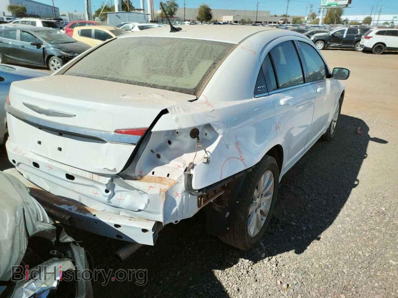 2014 CHRYSLER 200 - VIN: 1C3CCBBB1EN136909 - Фото 4
